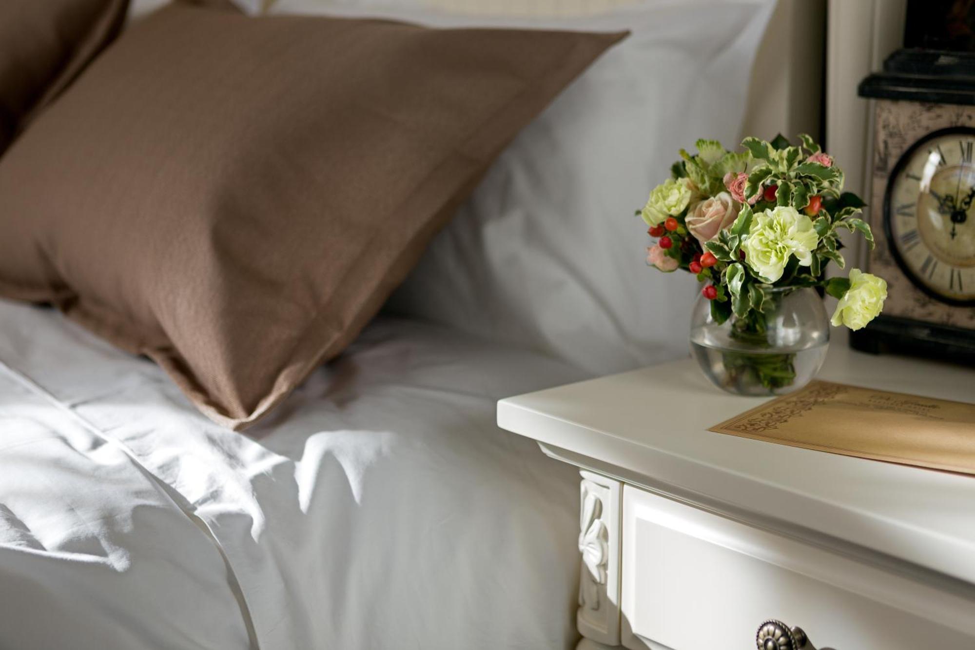 De Gaulle Boutique Hotel Kharkiv Bagian luar foto