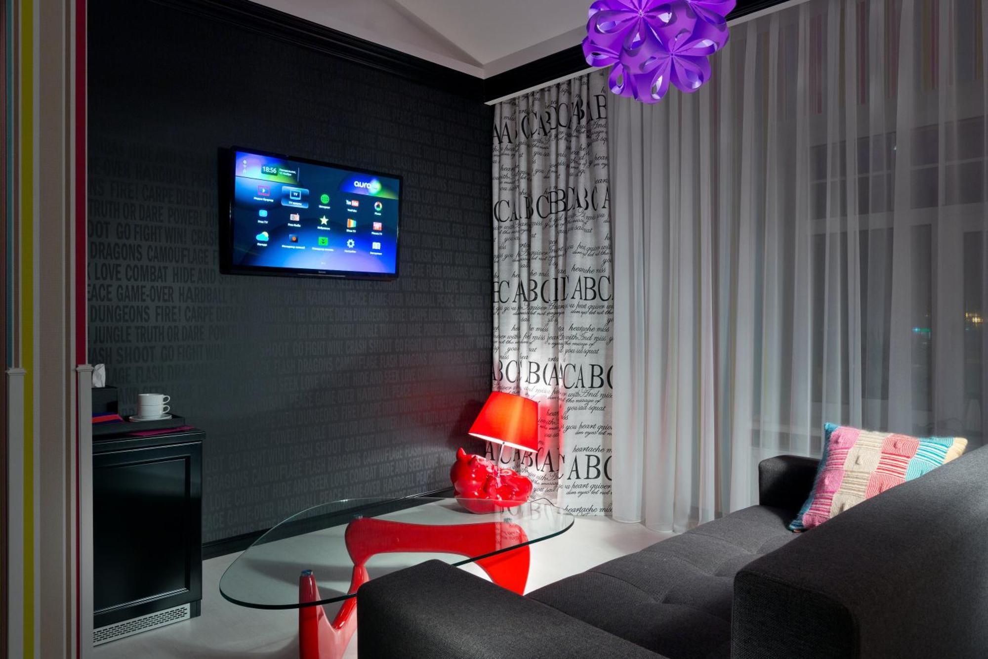 De Gaulle Boutique Hotel Kharkiv Bagian luar foto