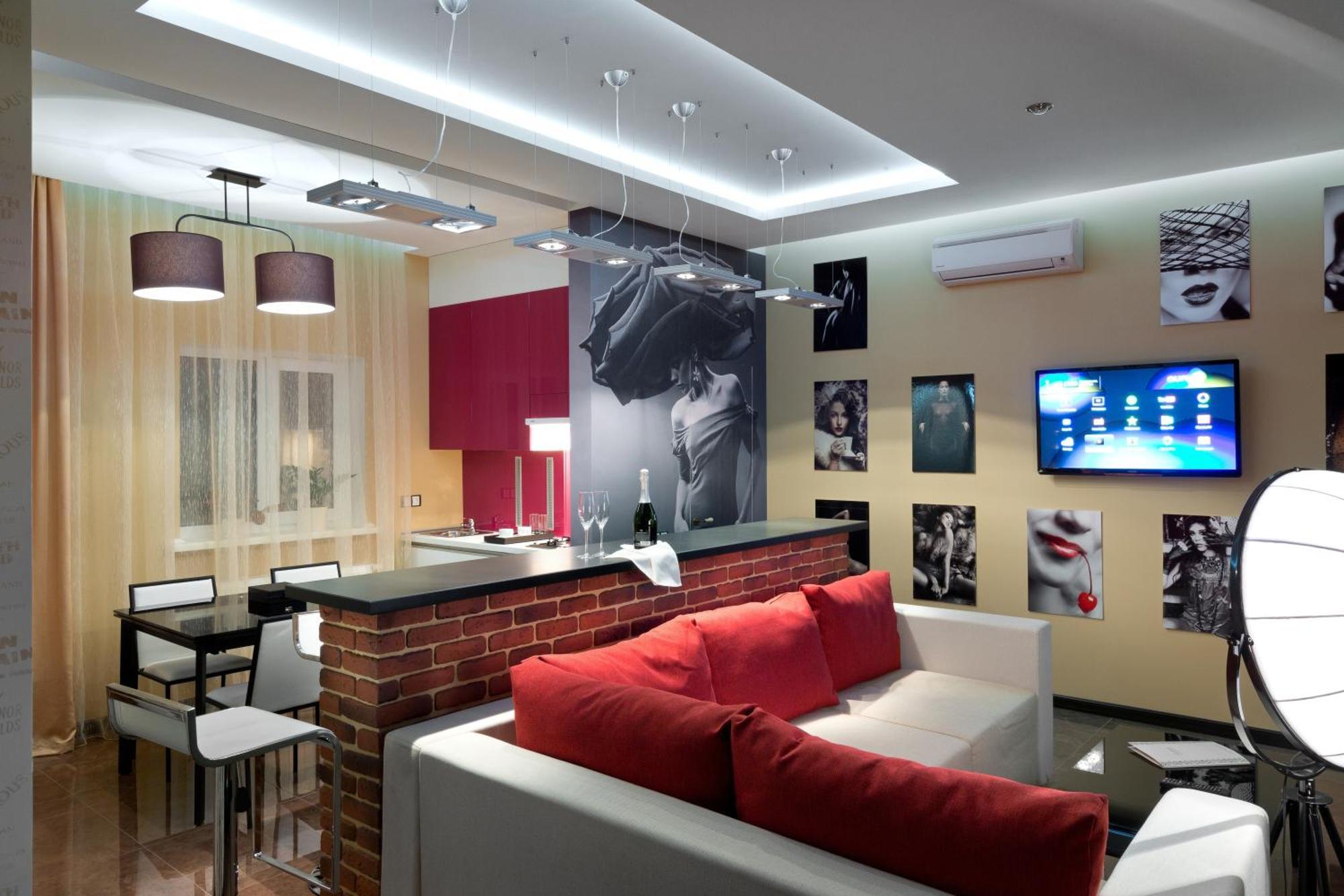De Gaulle Boutique Hotel Kharkiv Bagian luar foto