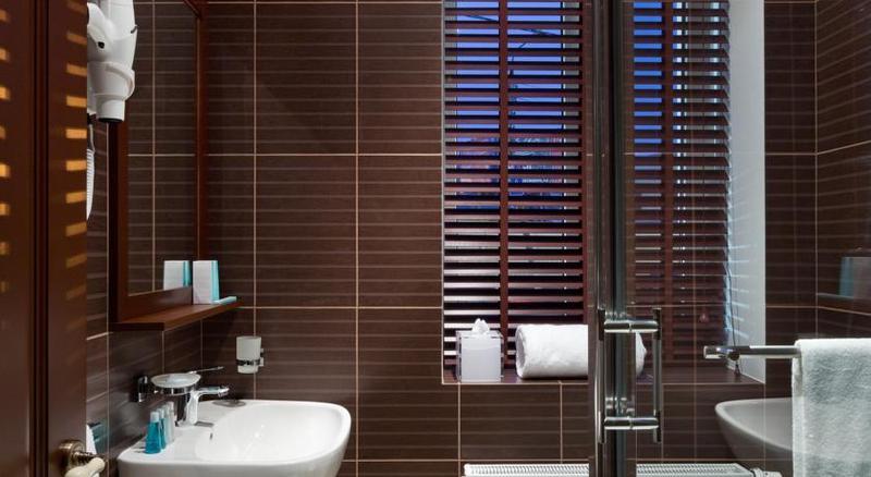 De Gaulle Boutique Hotel Kharkiv Bagian luar foto