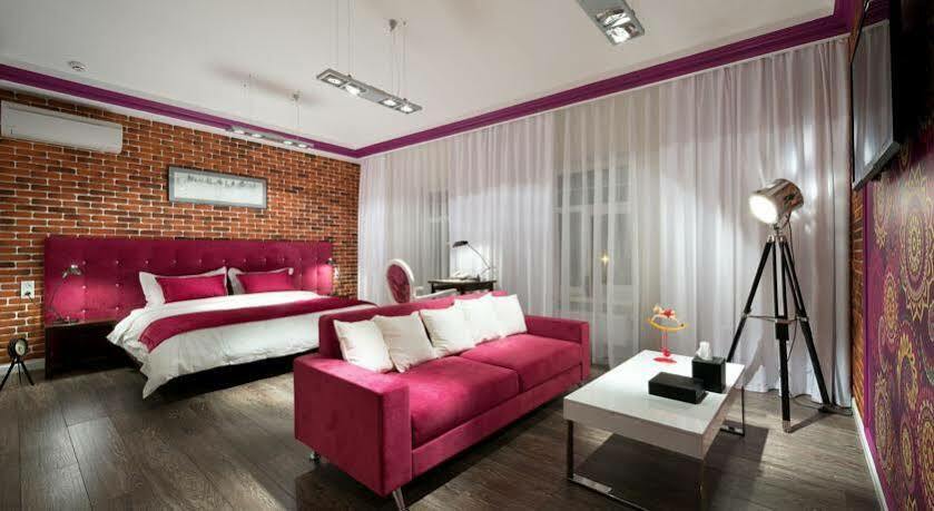 De Gaulle Boutique Hotel Kharkiv Bagian luar foto