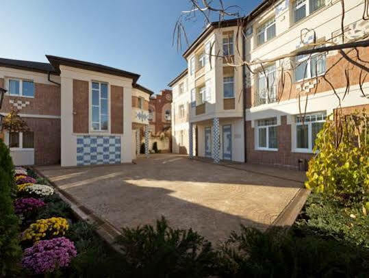 De Gaulle Boutique Hotel Kharkiv Bagian luar foto
